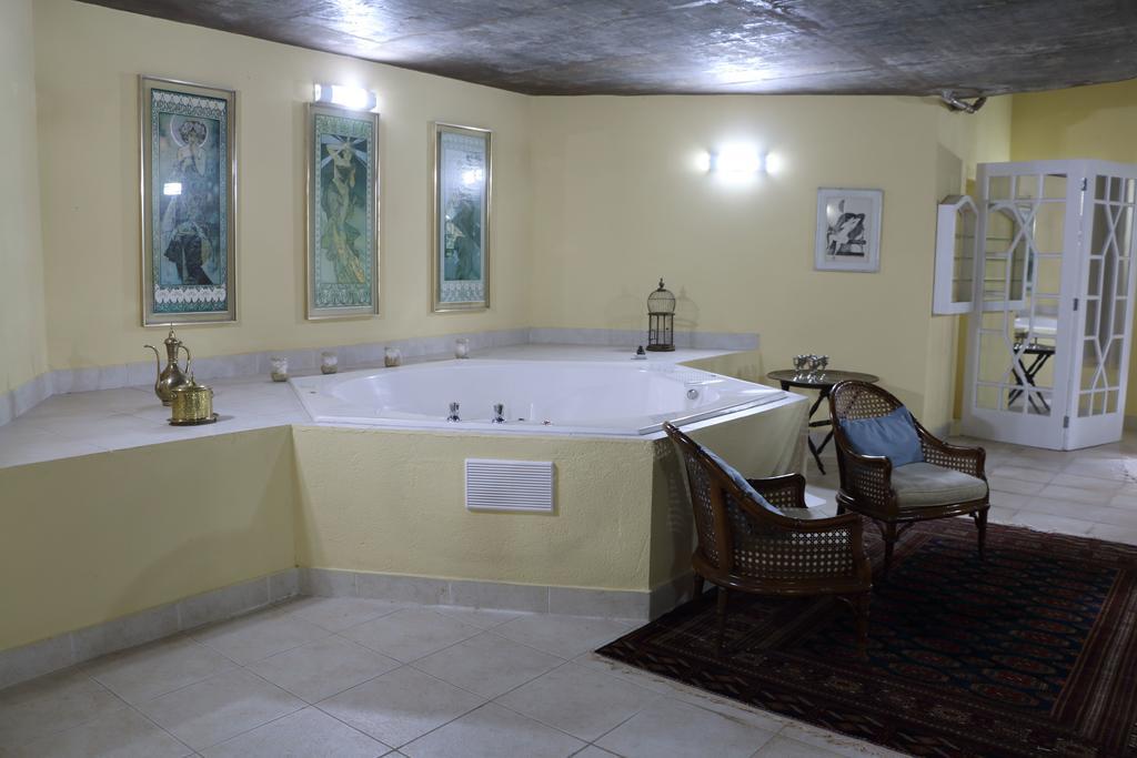 Villa Serena Bed & Breakfast Embu Exterior foto